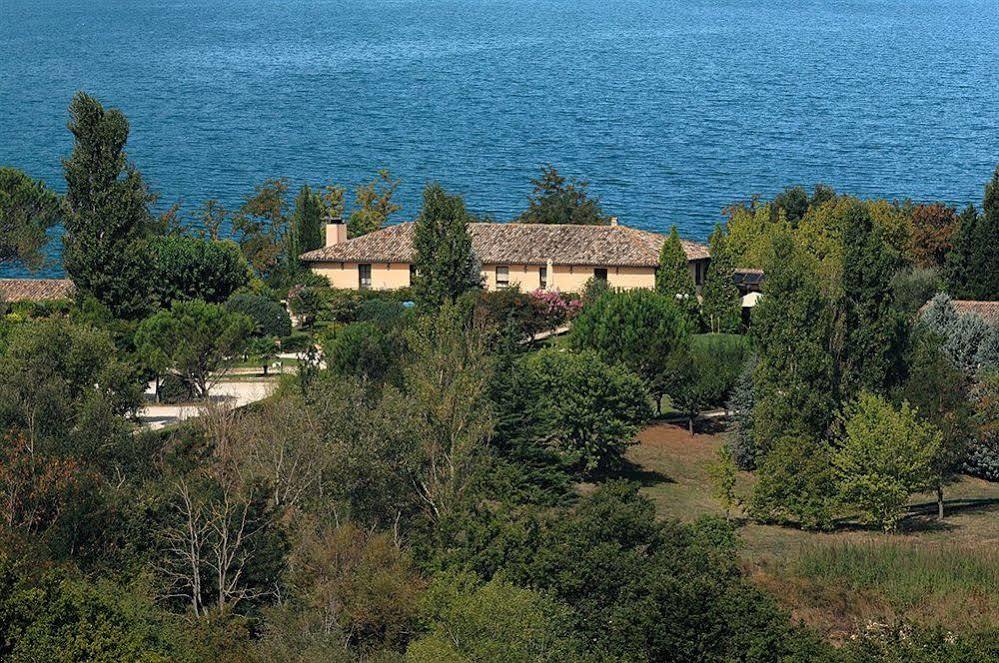 La Penisola Otel Baschi Dış mekan fotoğraf